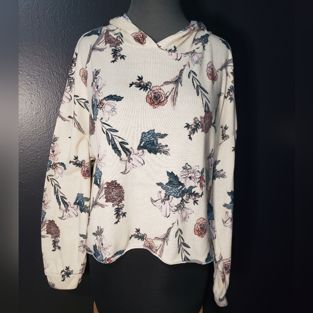 5. Rue21 Cream Hoodie with Floral Accents Sz XL